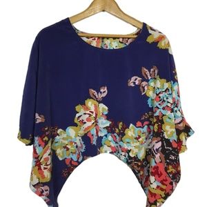 Blue Floral Shark Bite Hi Lo Lagenlook Crop Top